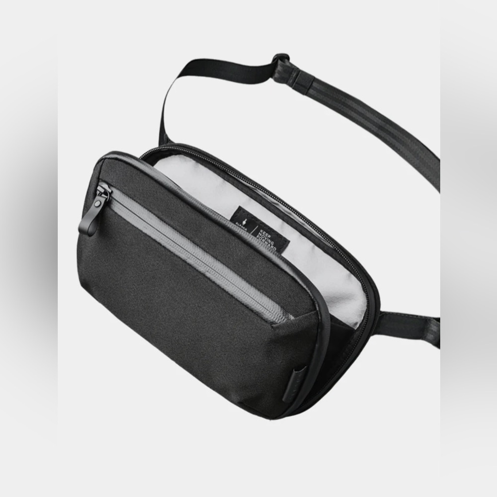 NWT ALPAKA Elements Tech Case Black & Gray 2.5L